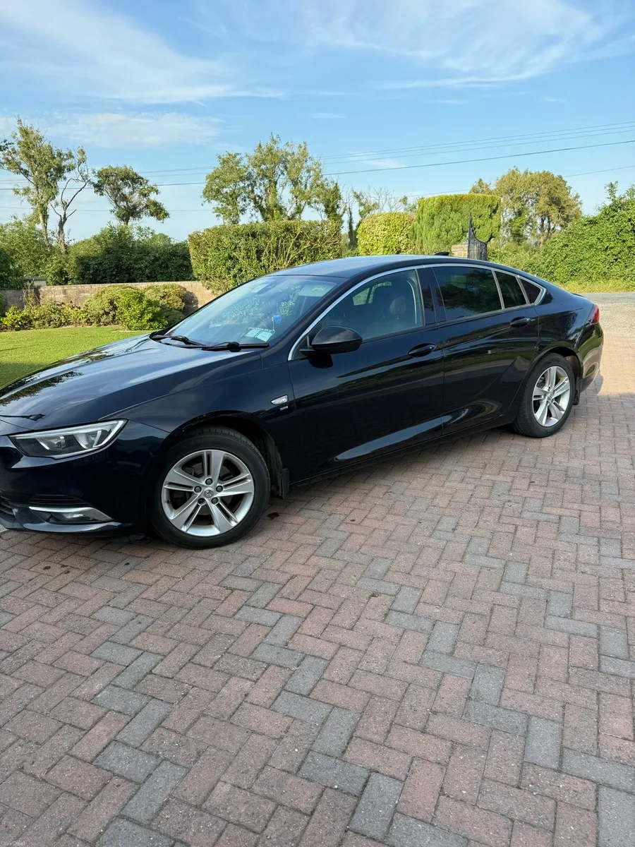Vauxhall Insignia Turbo D Sri - Image 1