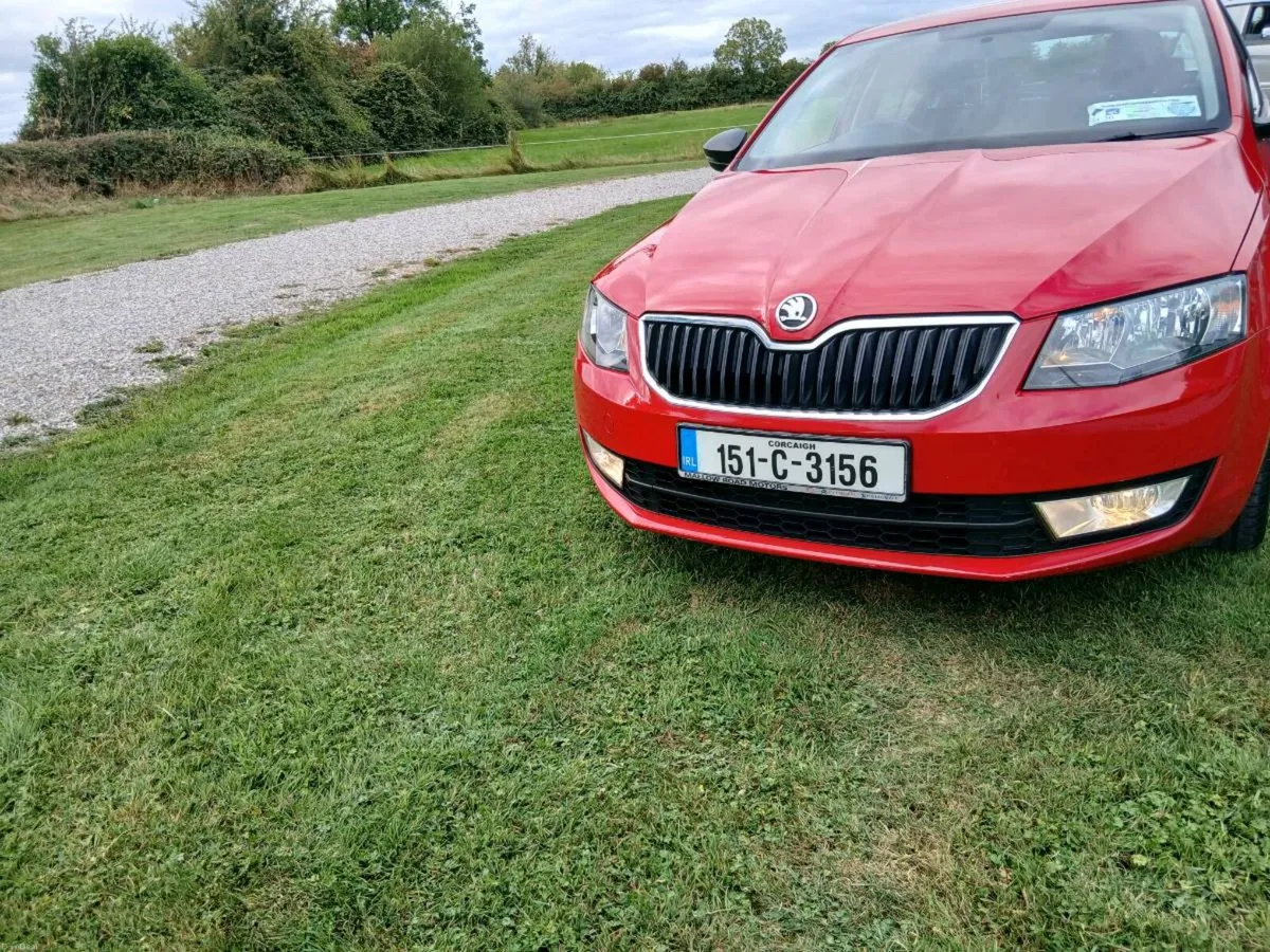 SKODA OCTAVIA 1.6 DIESEL - Image 4