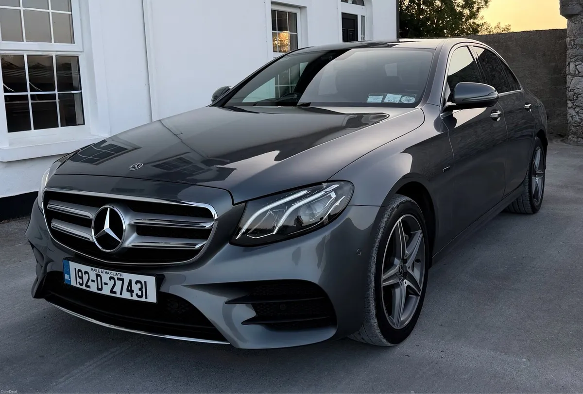 Mercedes e300de AMG Line - Diesel Hybrid - Image 3