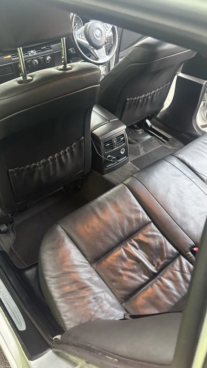BMW E61 - Image 3