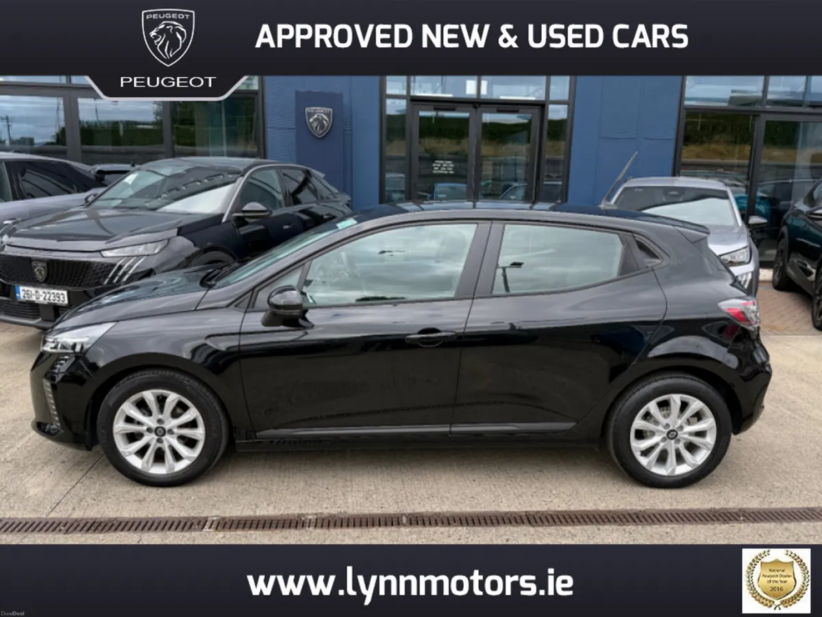 Renault Clio EVOLUTION TCE90 GSR2 5DR - Image 2