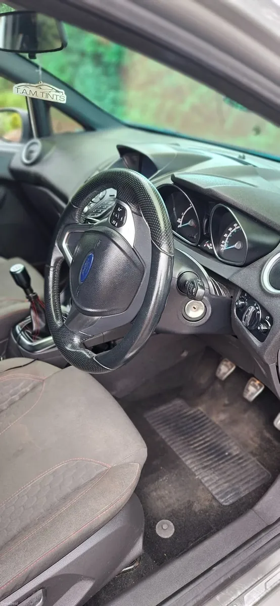 Ford Fiesta St line 2017 - Image 6