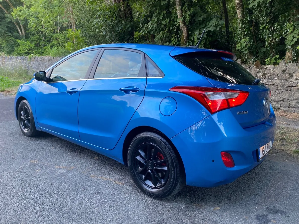 HYUNDAI i30 EXCLUSIVE AS NEW BEAUTIFUL 😍 - Image 5