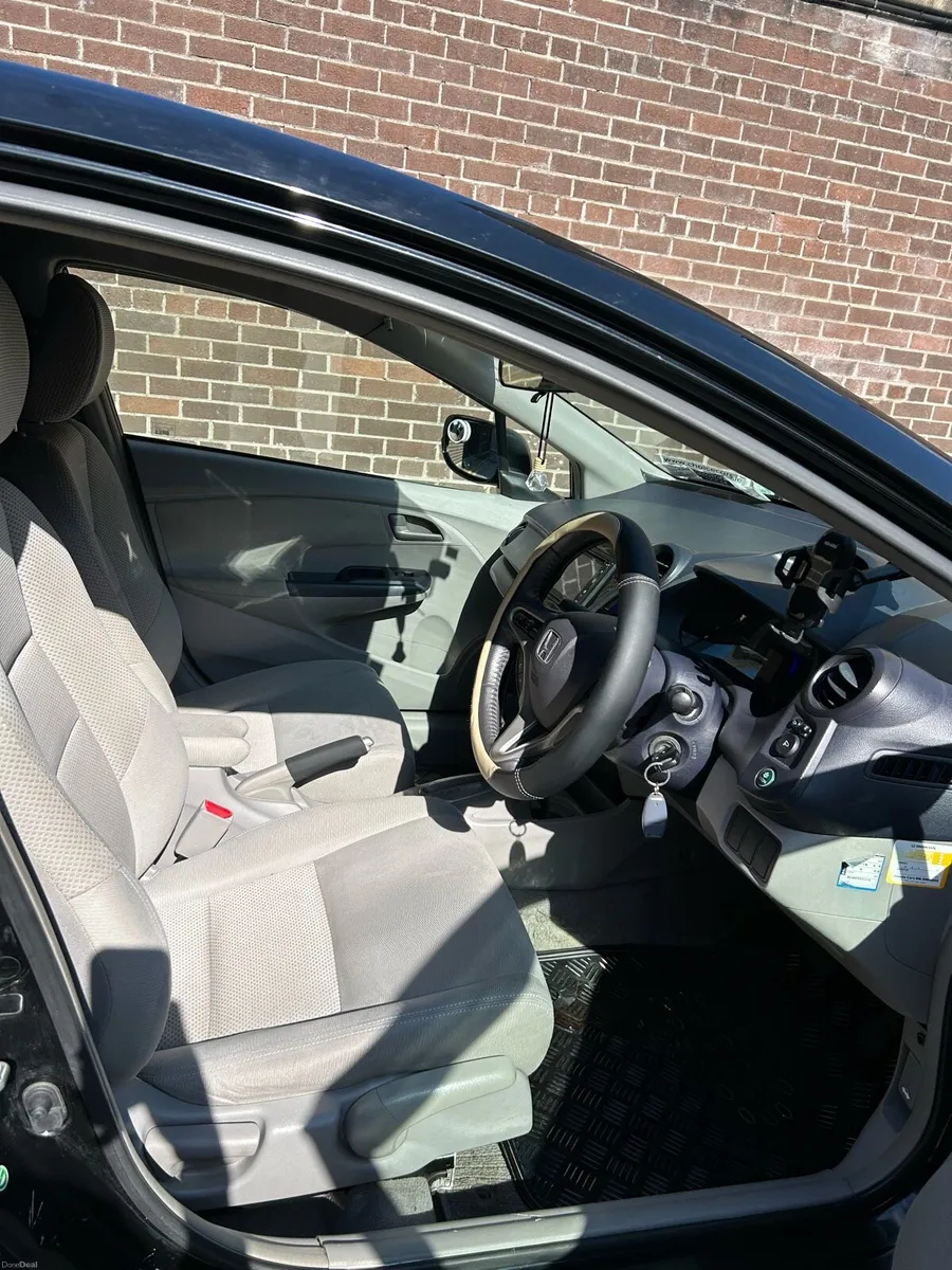 Honda Insight 1.3 Hybrid Automatic 2010 - Image 5
