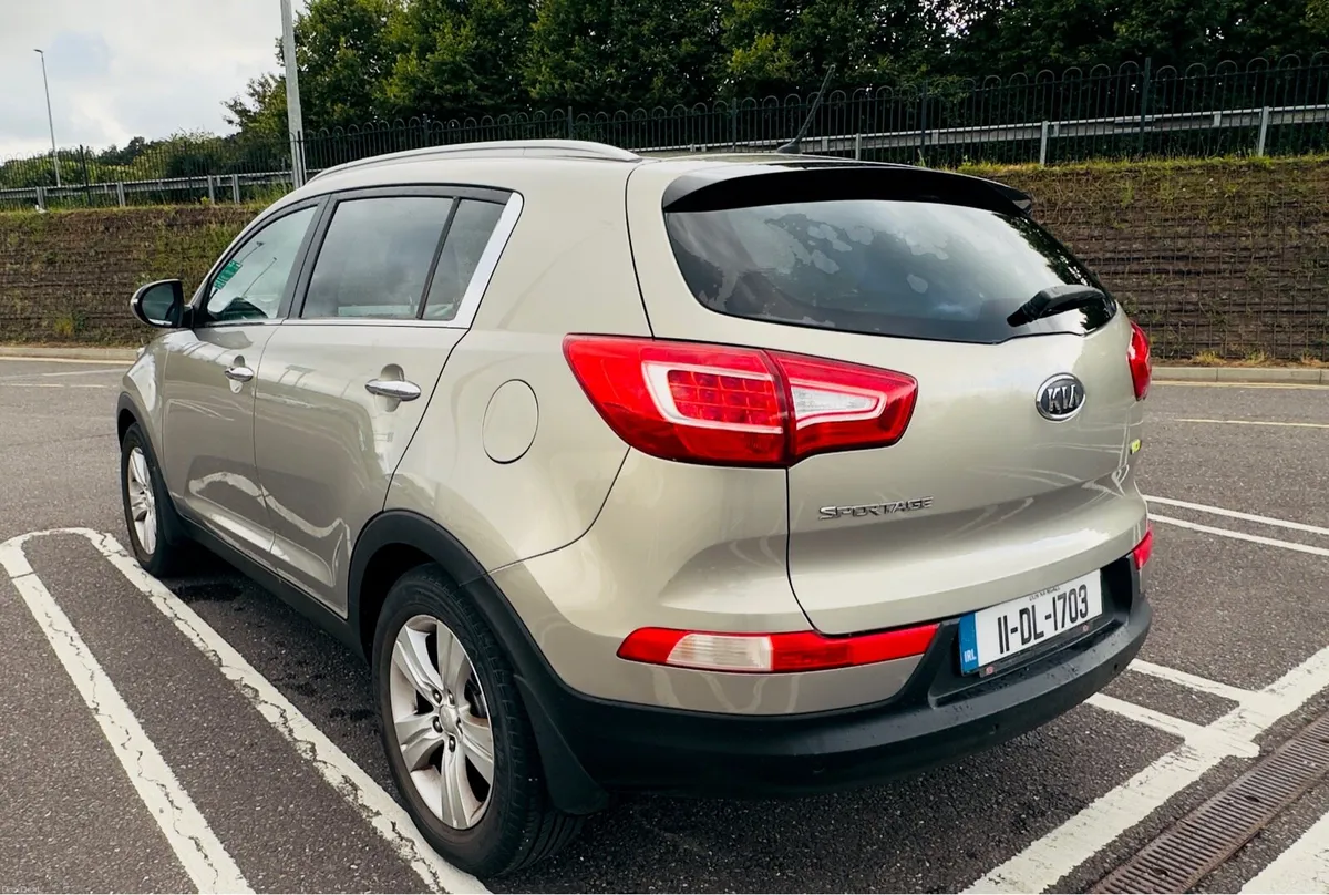 2011 Kia Sportage 1.7 CRDi Diesel – Full Spec - Image 6