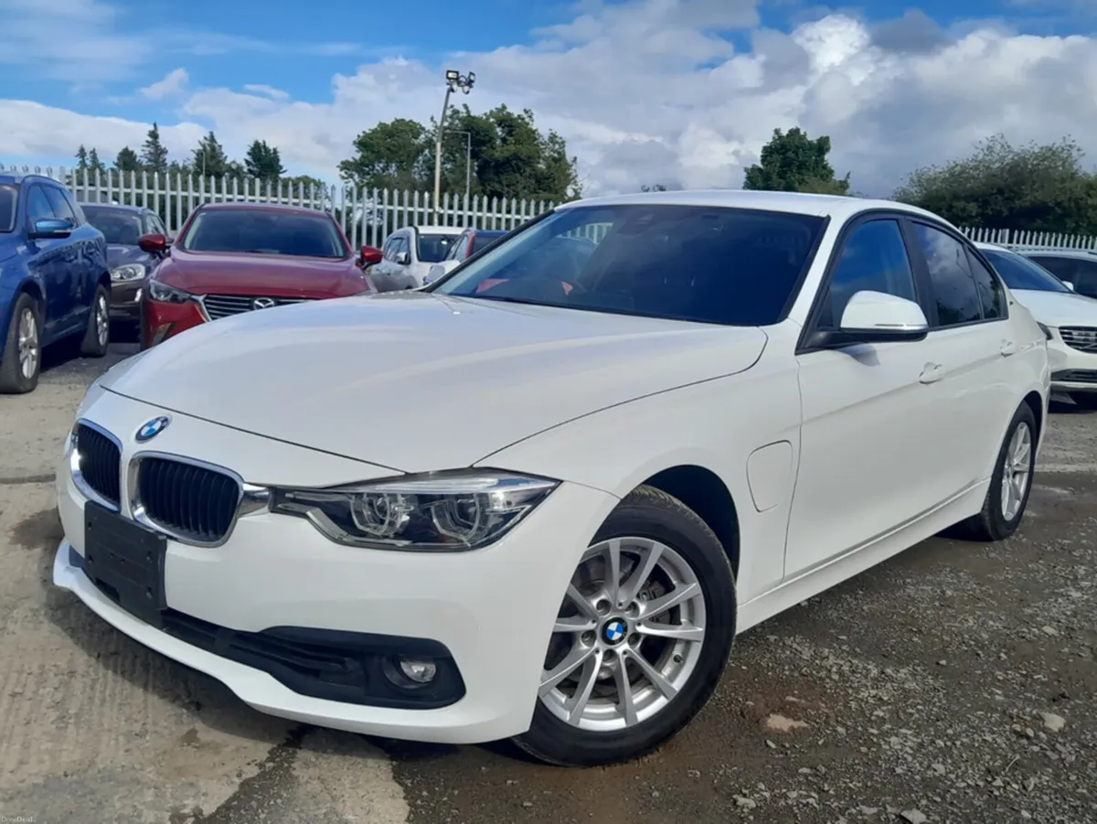 BMW 3-Series 330e iPerformance plug-in hybrid Low - Image 3
