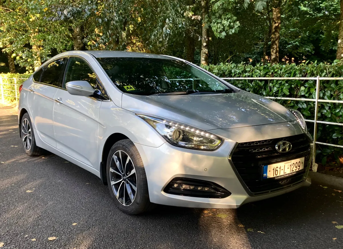 Hyundai i40 Deluxe Executive Edition 180K - Image 2