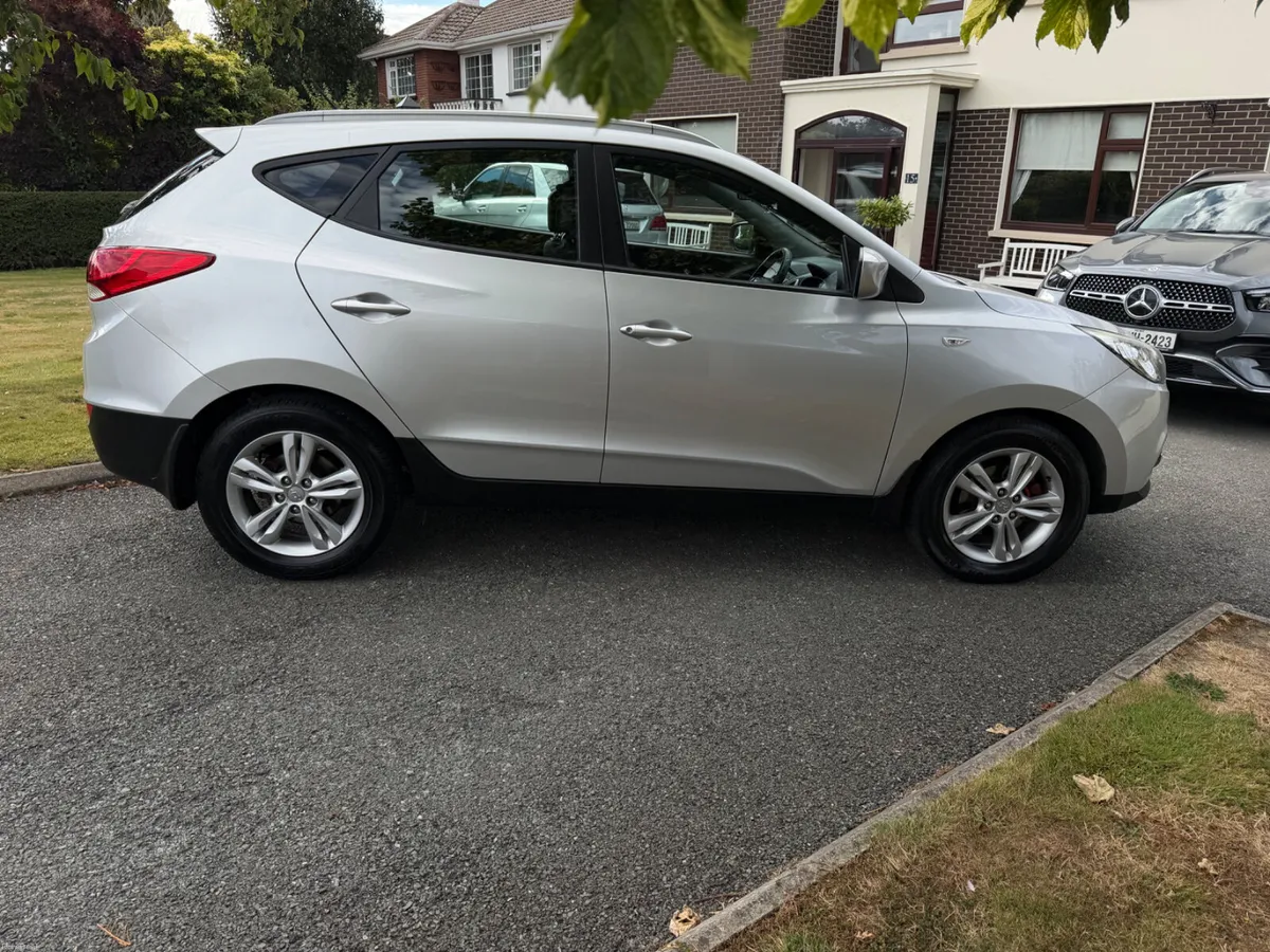 2013 Hyundai ix35 AUTOMATIC 4 wheel drive - Image 4