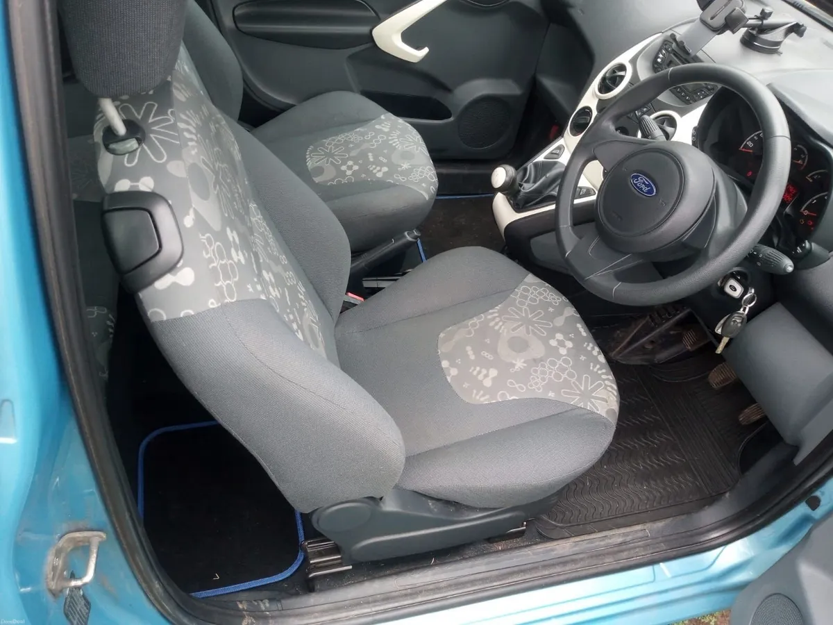 Ford KA 2010 - Image 4