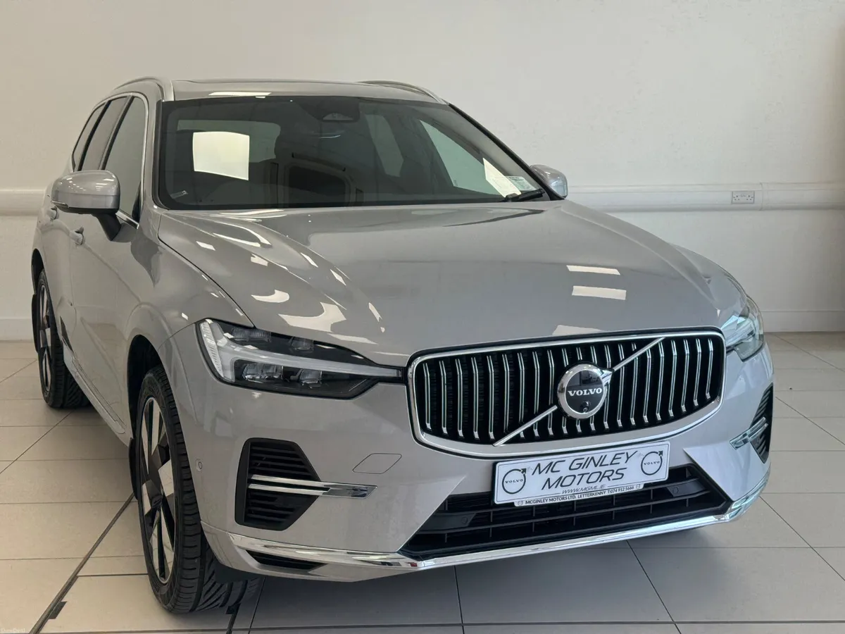 Volvo XC60 2025 - Image 1