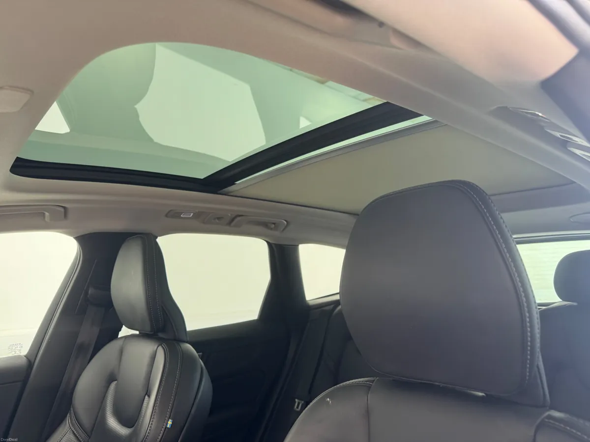 Volvo XC60 2021 - Image 4