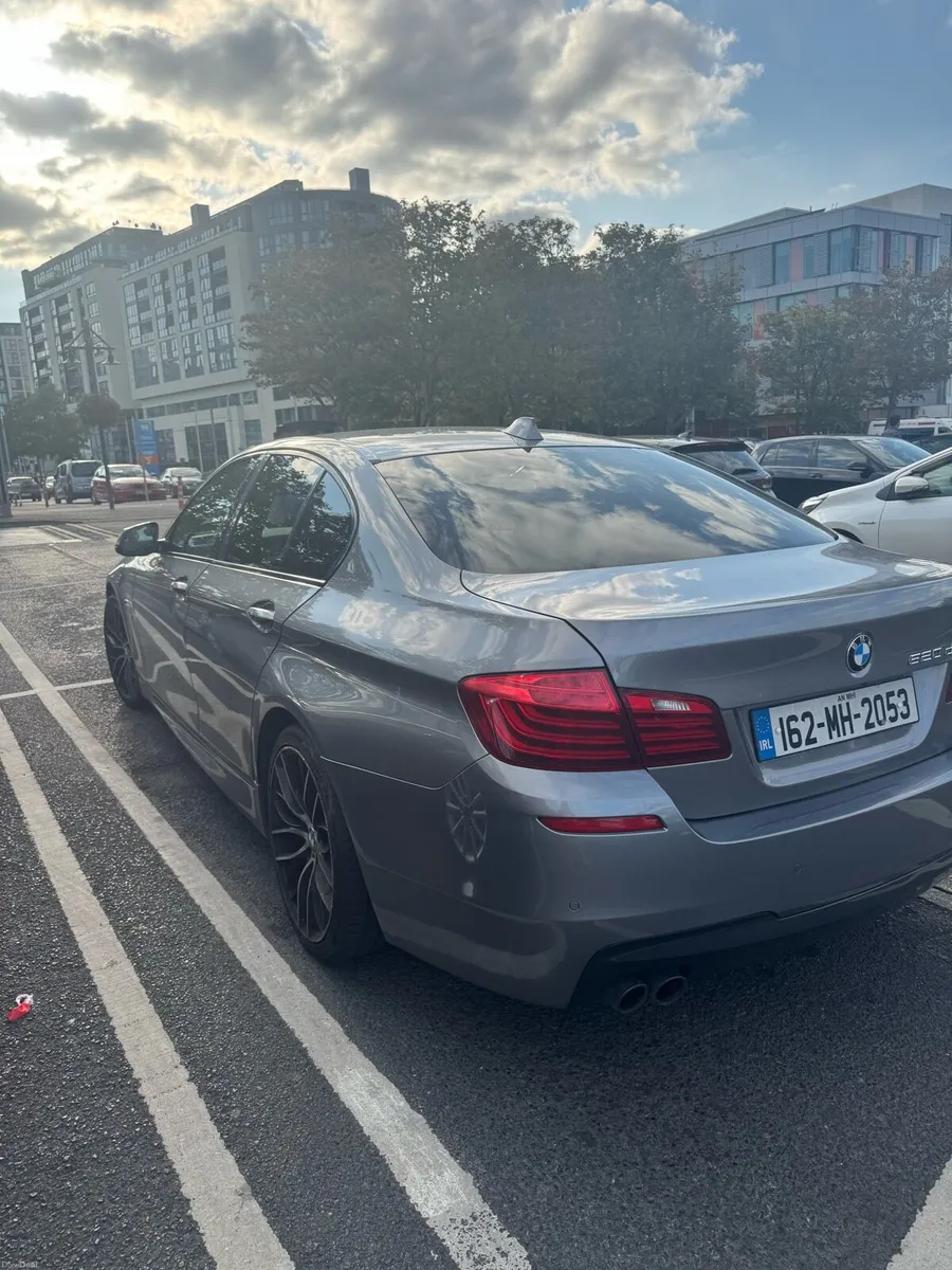 520 Msport automatic - Image 3