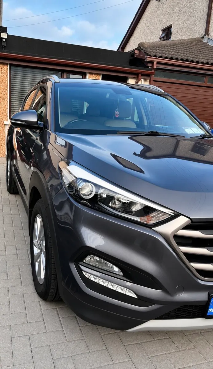 Tucson 2017 Executive | Automatic | 105,000km - Image 6