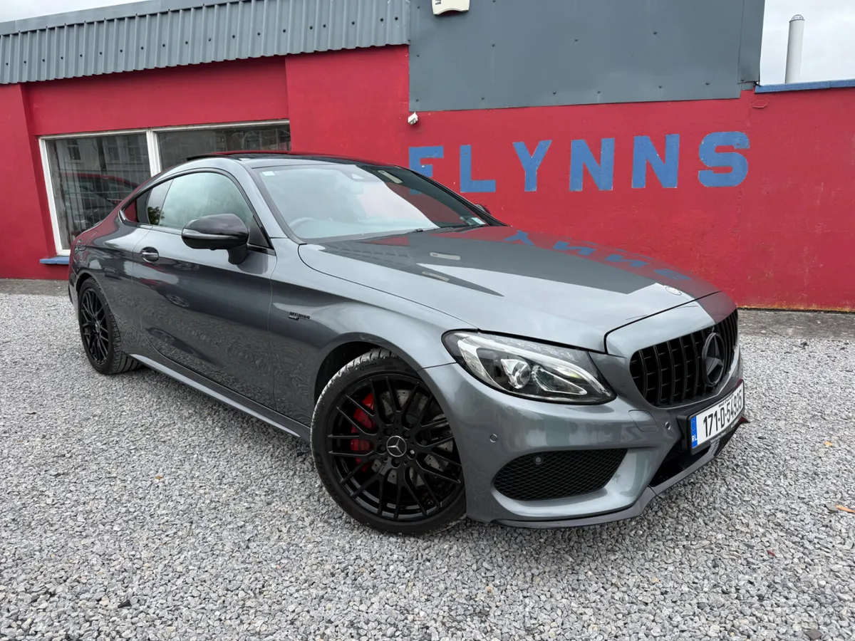 Mercedes-Benz C-Class C43 AMG 4 MATIC PAN ROOF 367 - Image 2