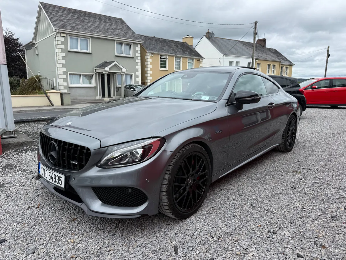 Mercedes-Benz C-Class C43 AMG 4 MATIC PAN ROOF 367 - Image 4