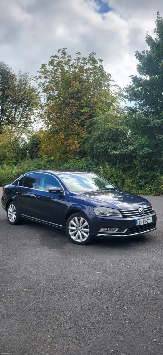 VOLKSWAGEN PASSAT 1.6 TDI 2013year. - Image 1