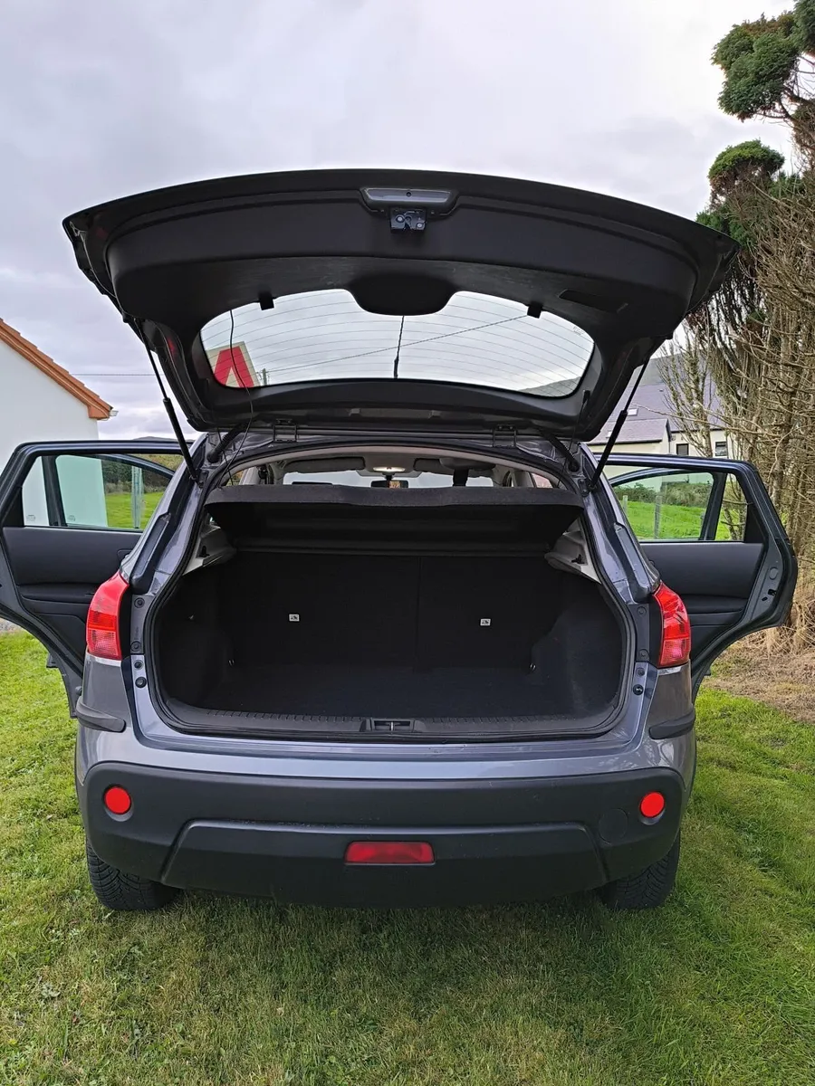 Nissan Qashqai 1.5 Super Well Looked After Low Kms - Image 5