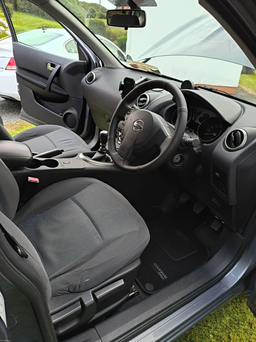 Nissan Qashqai 1.5 Super Well Looked After Low Kms - Image 6