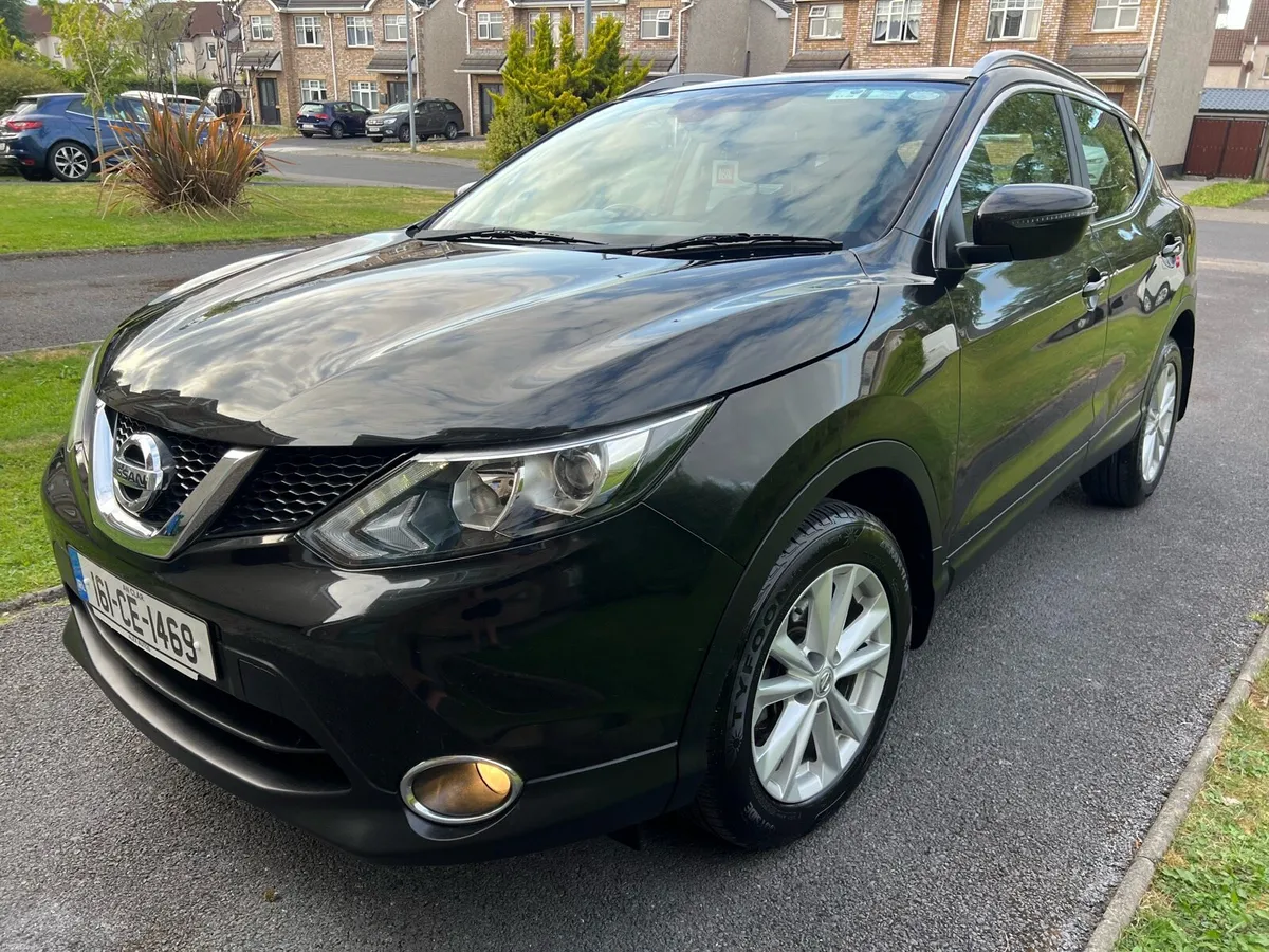 2016 Nissan Qashqai Pan Roof High Spec - Image 2