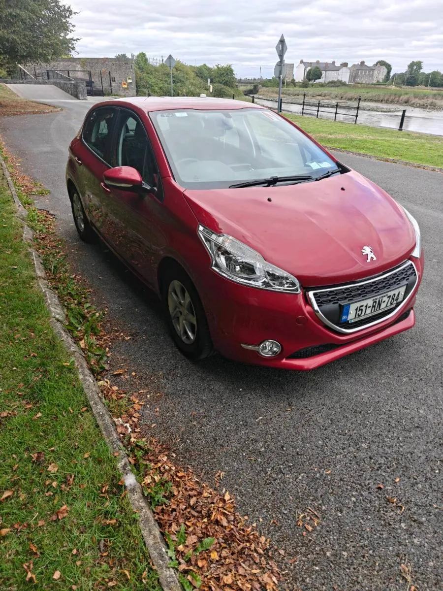 151 Peugeot 208 Automatic 1.4L Diesel - Image 1