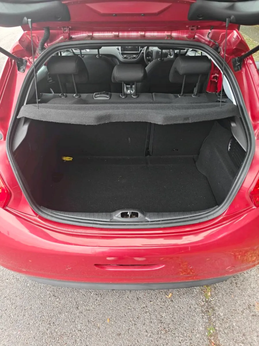 151 Peugeot 208 Automatic 1.4L Diesel - Image 5