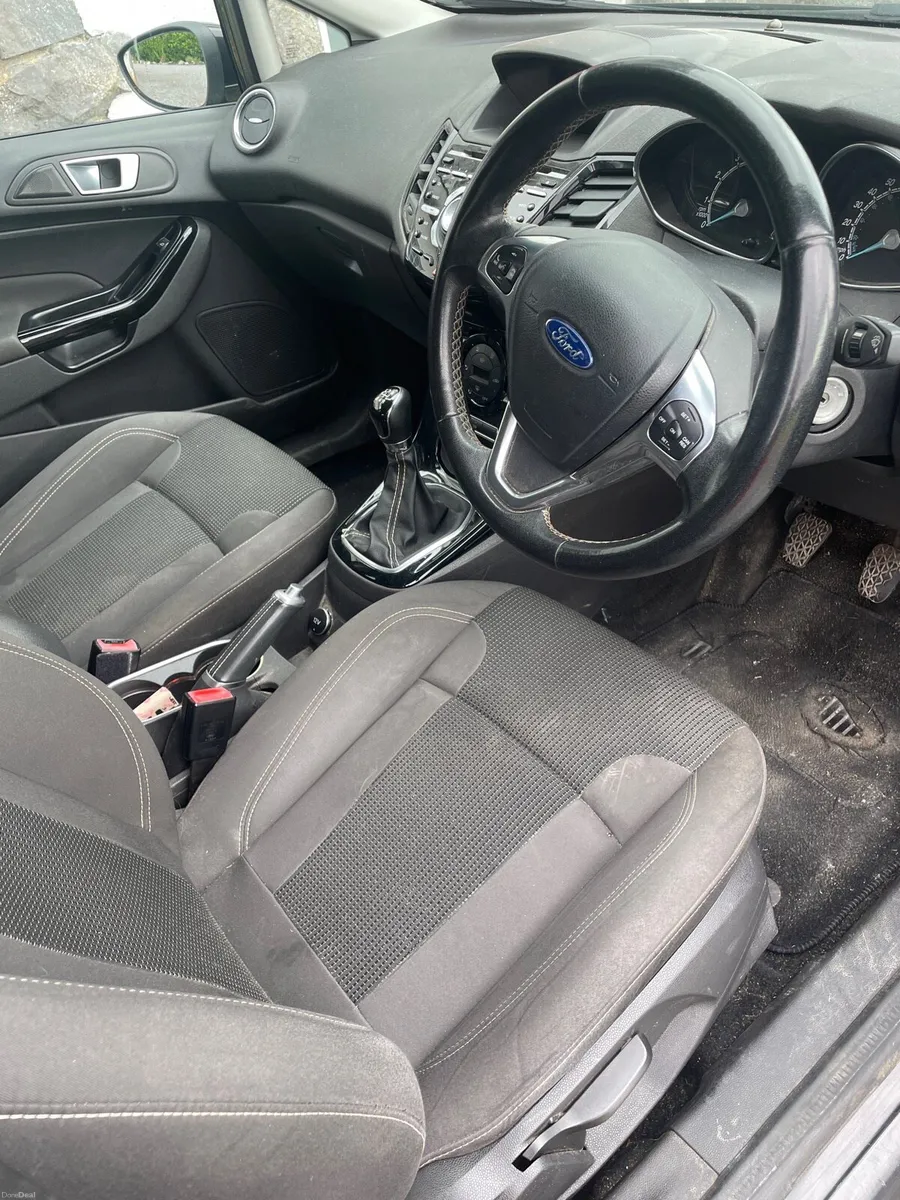 Ford Fiesta - Image 6