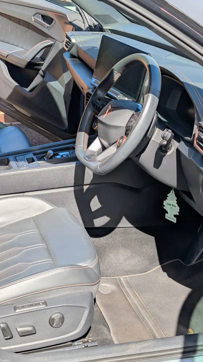 Cupra Formentor 2021 VZ2 EHYBRID - only 25k miles - Image 2