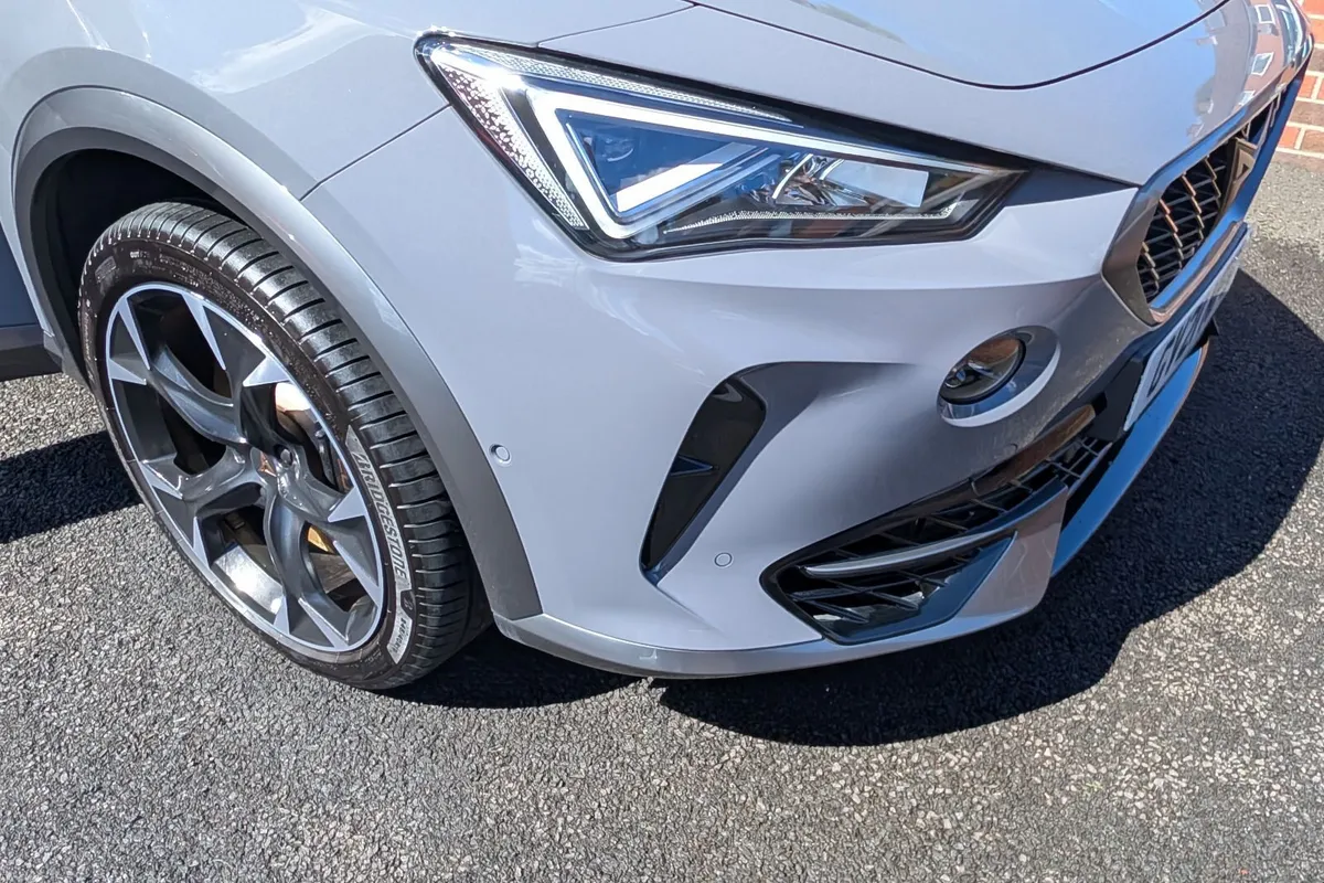 Cupra Formentor 2021 VZ2 EHYBRID - only 25k miles - Image 5