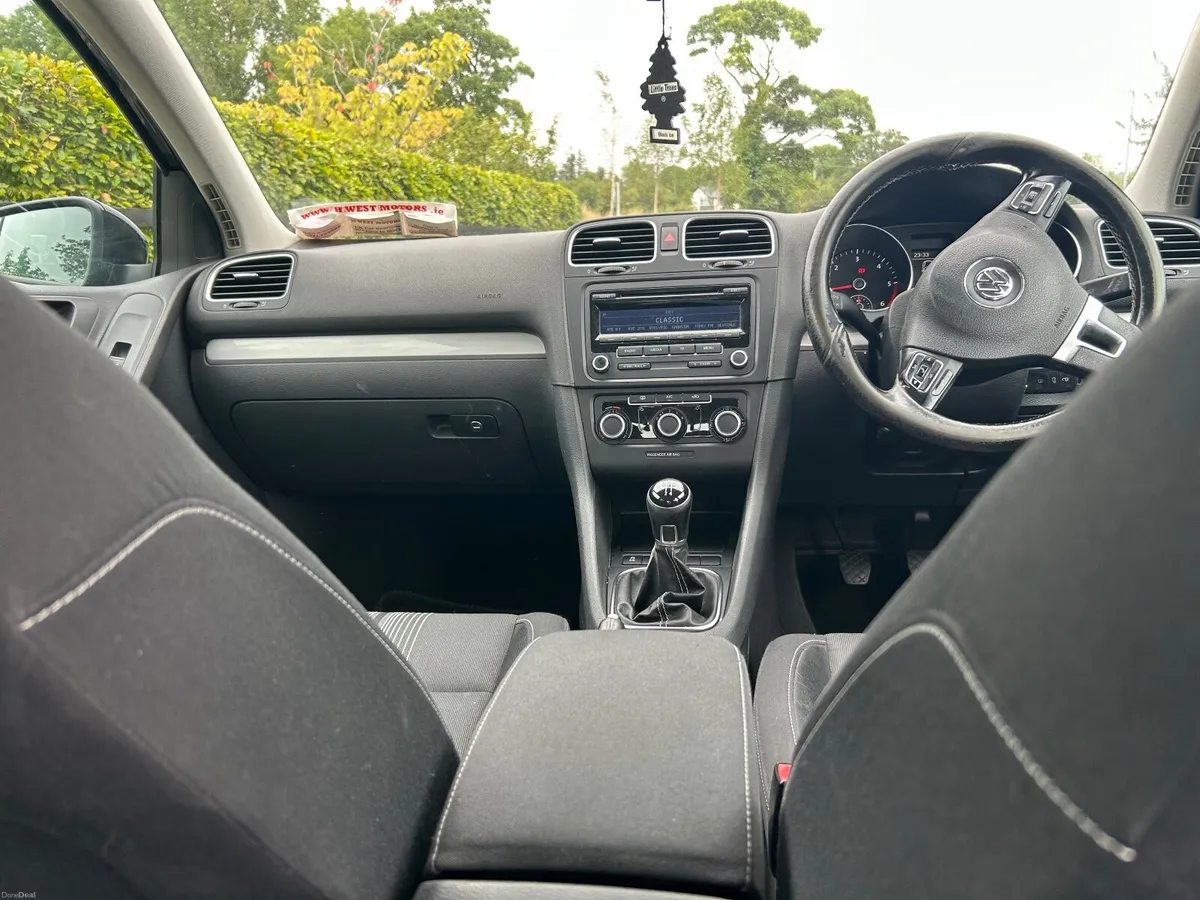 2012 Volkswagen Golf 1.6 TDI match model high spec - Image 6