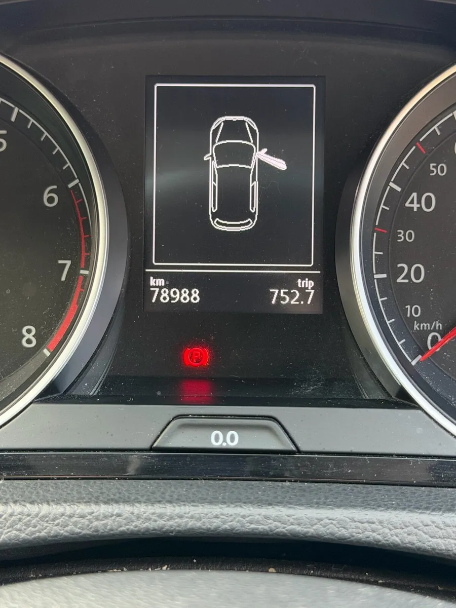 152 Volkswagen Golf MK7 1.4 petrol TSI - Image 4