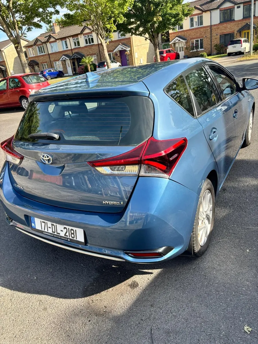 Toyota Auris 2017 - Image 6