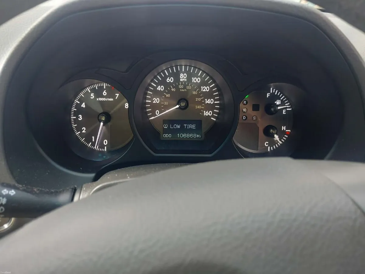 2007 Toyota   Lexus GS. And Honda legend - Image 3