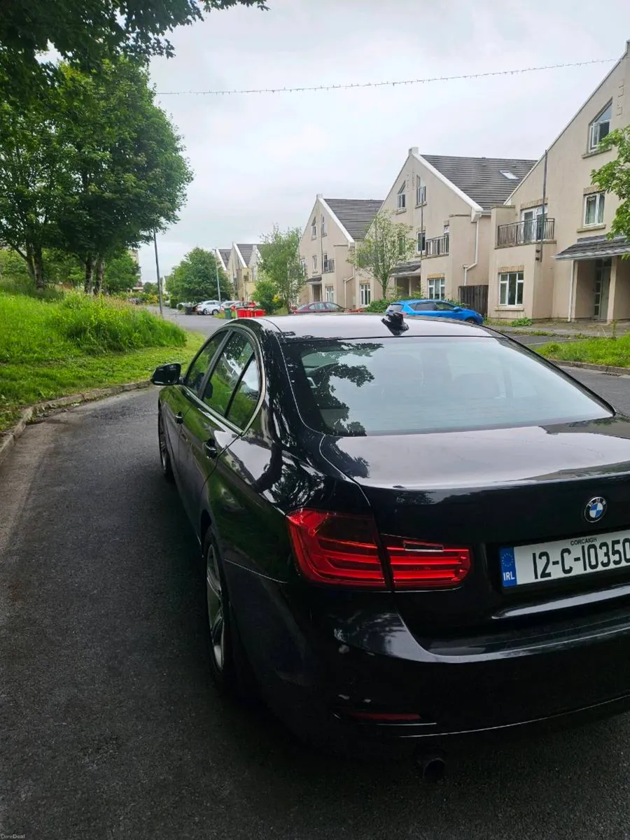 BMW 3 Series F30 - Image 4