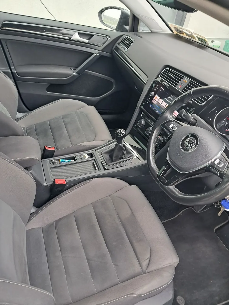 Volkswagen Golf 2017 - Image 4