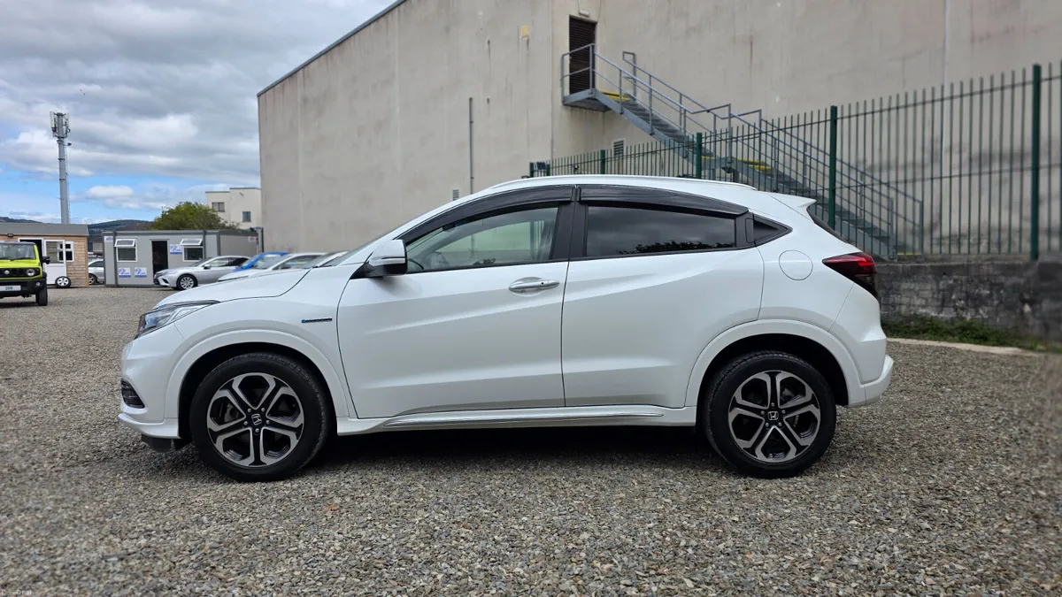 2020 Honda Vezel Hybrid - Image 5