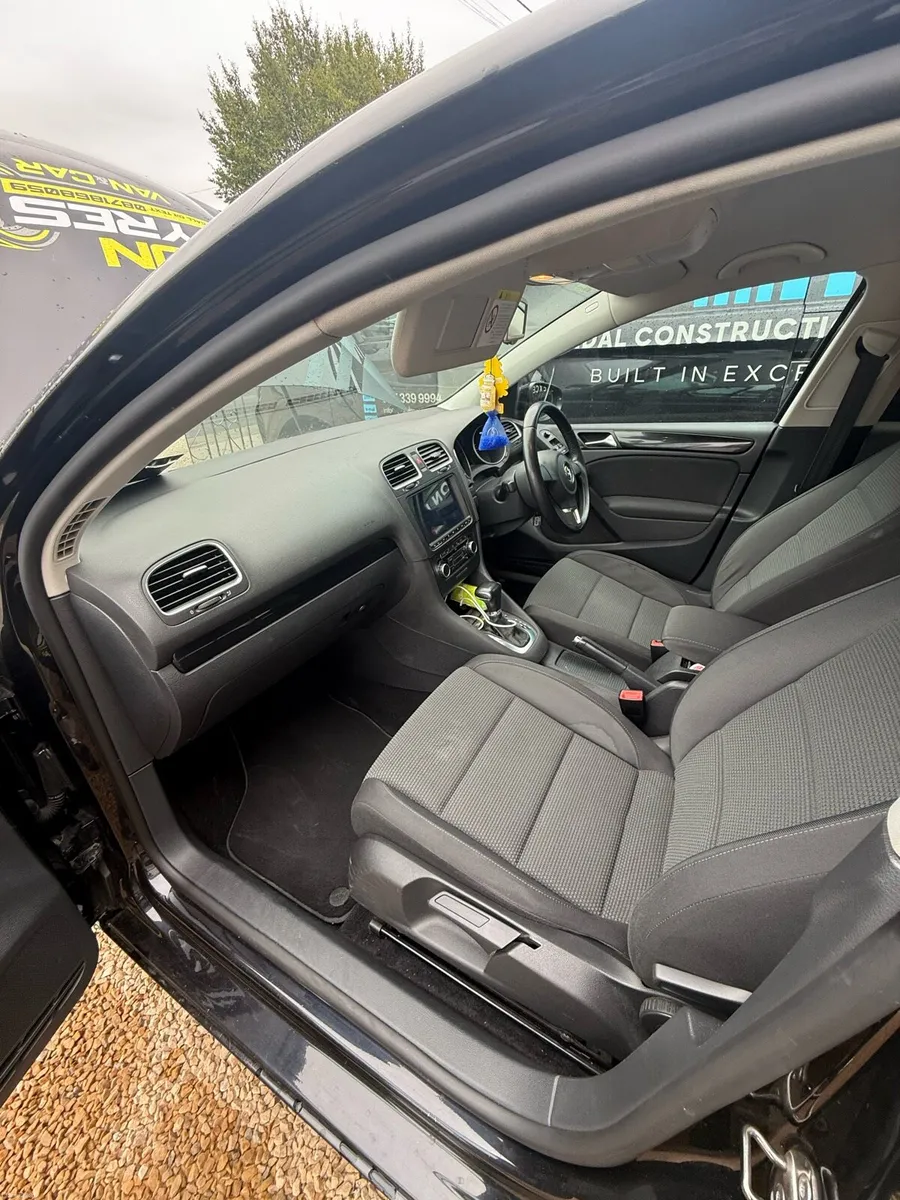 Volkswagen Golf 6 - Image 4