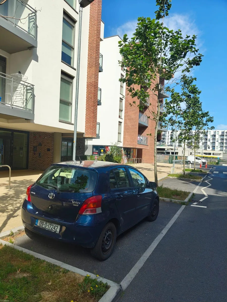 Toyota Yaris - Image 2