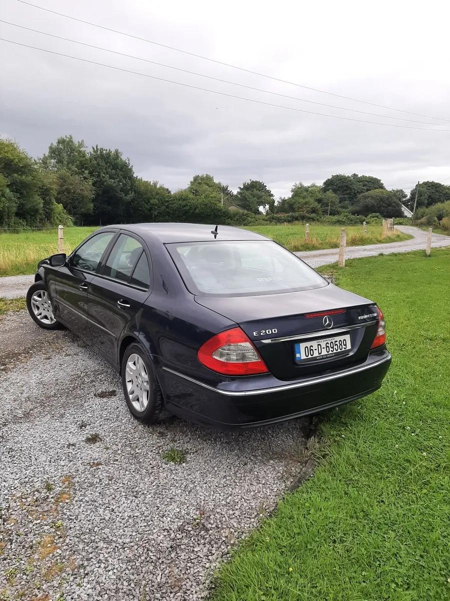 2006 Mercedes W211 E200 Kompressor Elegance - Image 4