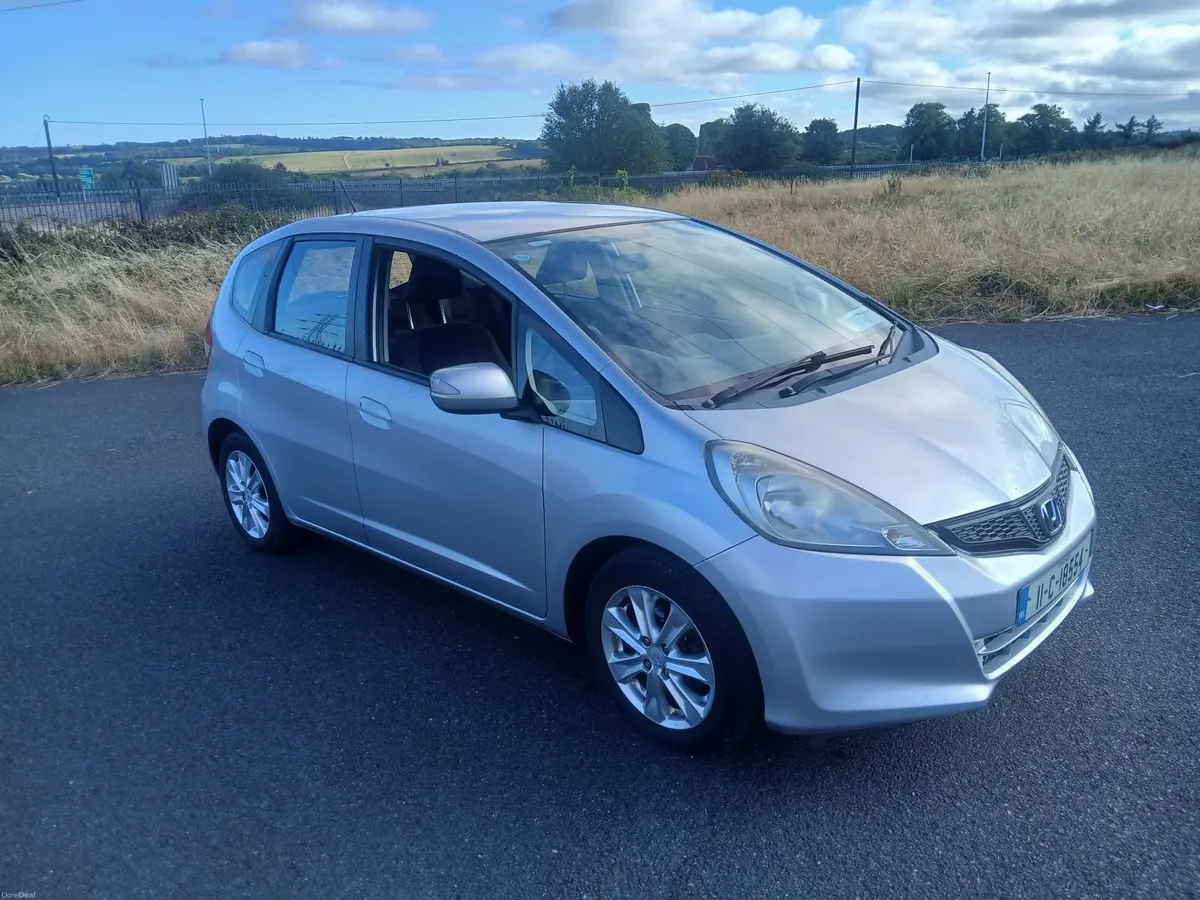 Automatic Honda Jazz 2011 nct+tax - Image 2