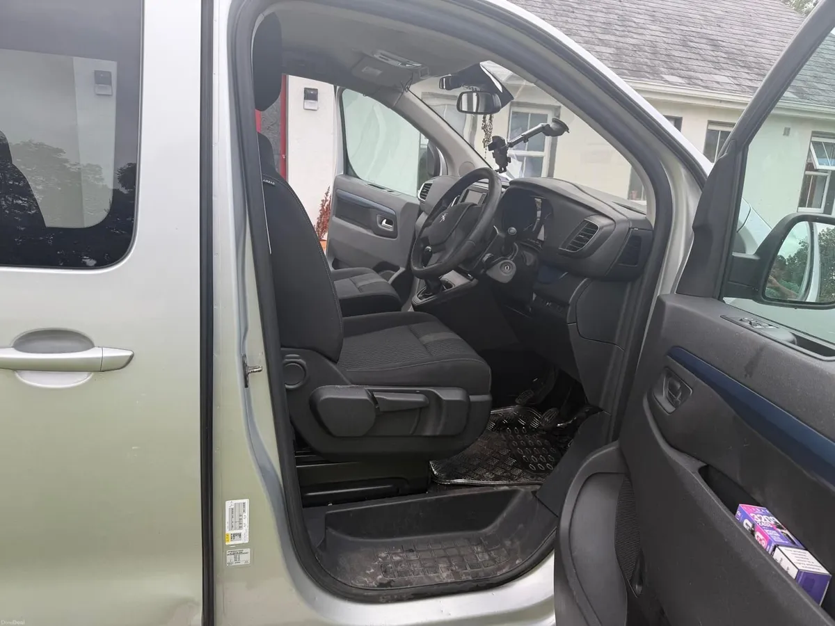 Peugeot Traveller 2017 - Image 6