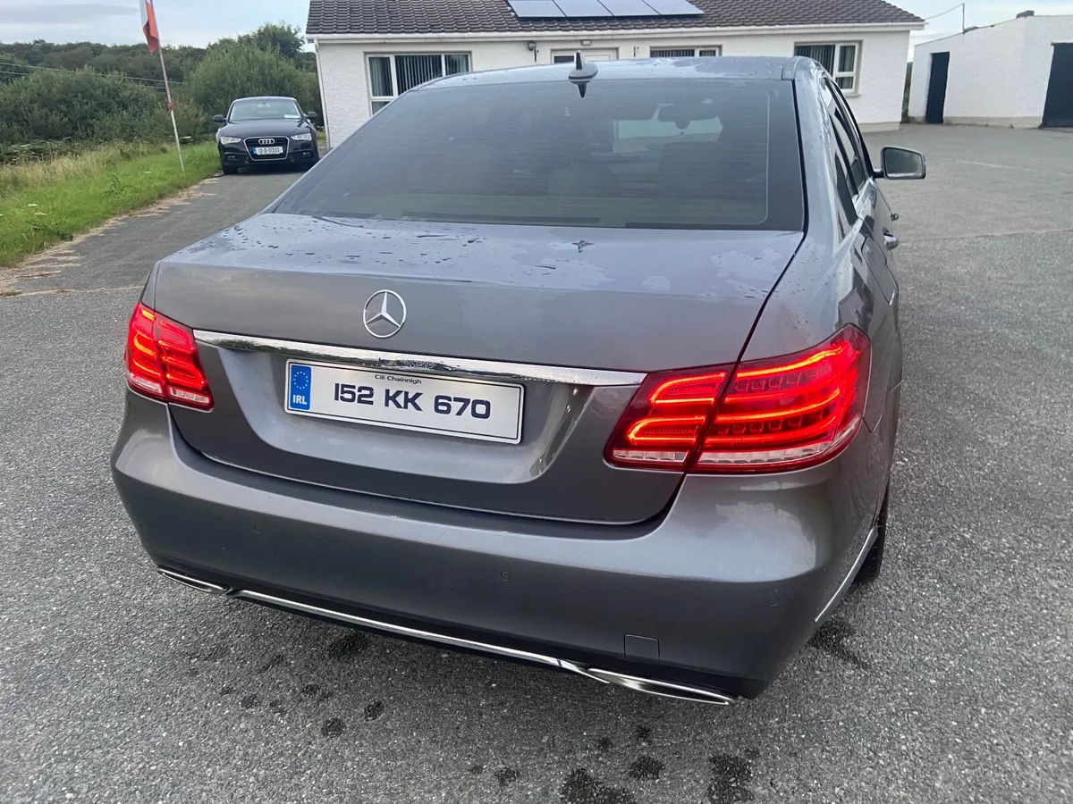 Mercedes-Benz E-Class 2015 - Image 4
