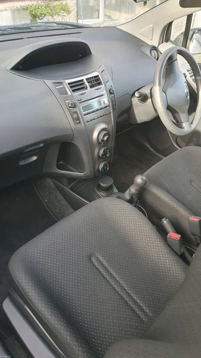 Toyota yaris 1.0 sport - Image 4