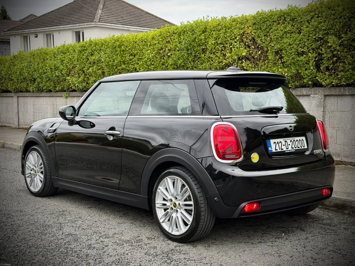 Mini Cooper S Level 2 Electric | S.O.H 97% - Image 6