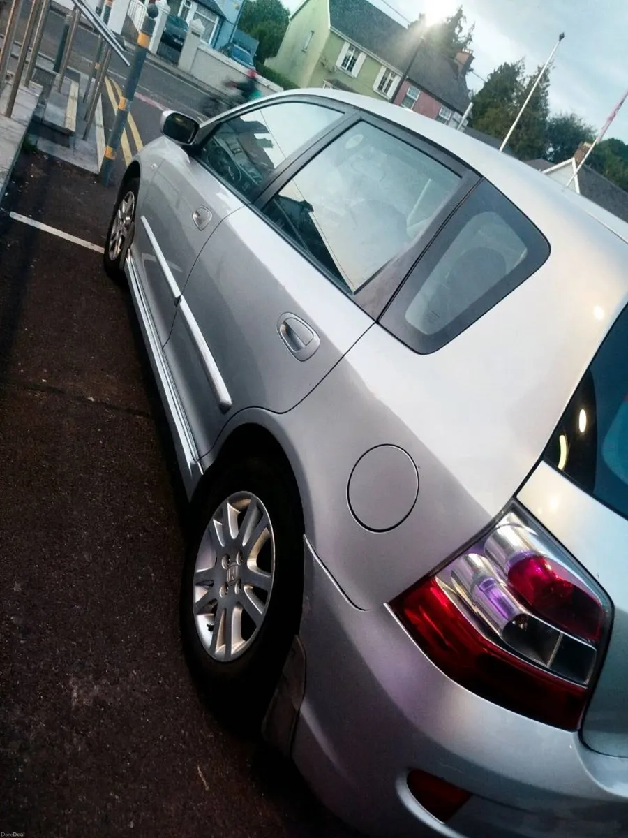Honda Civic - Image 2