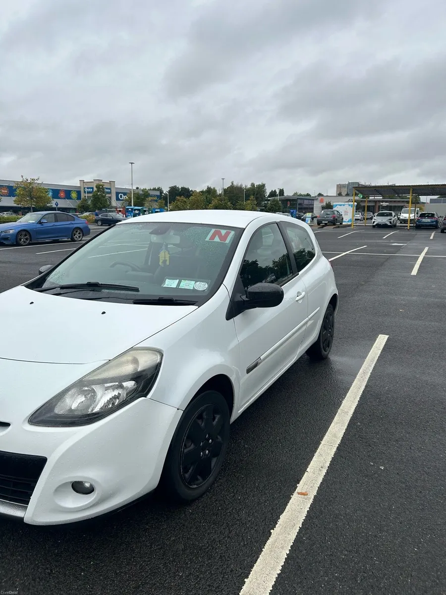 Renault Clio - Image 6