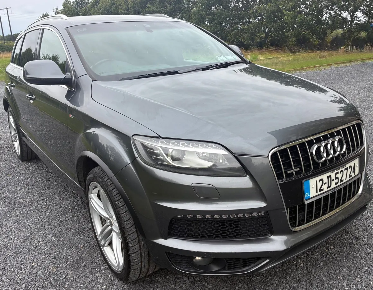 Audi Q7 2012 - Image 1