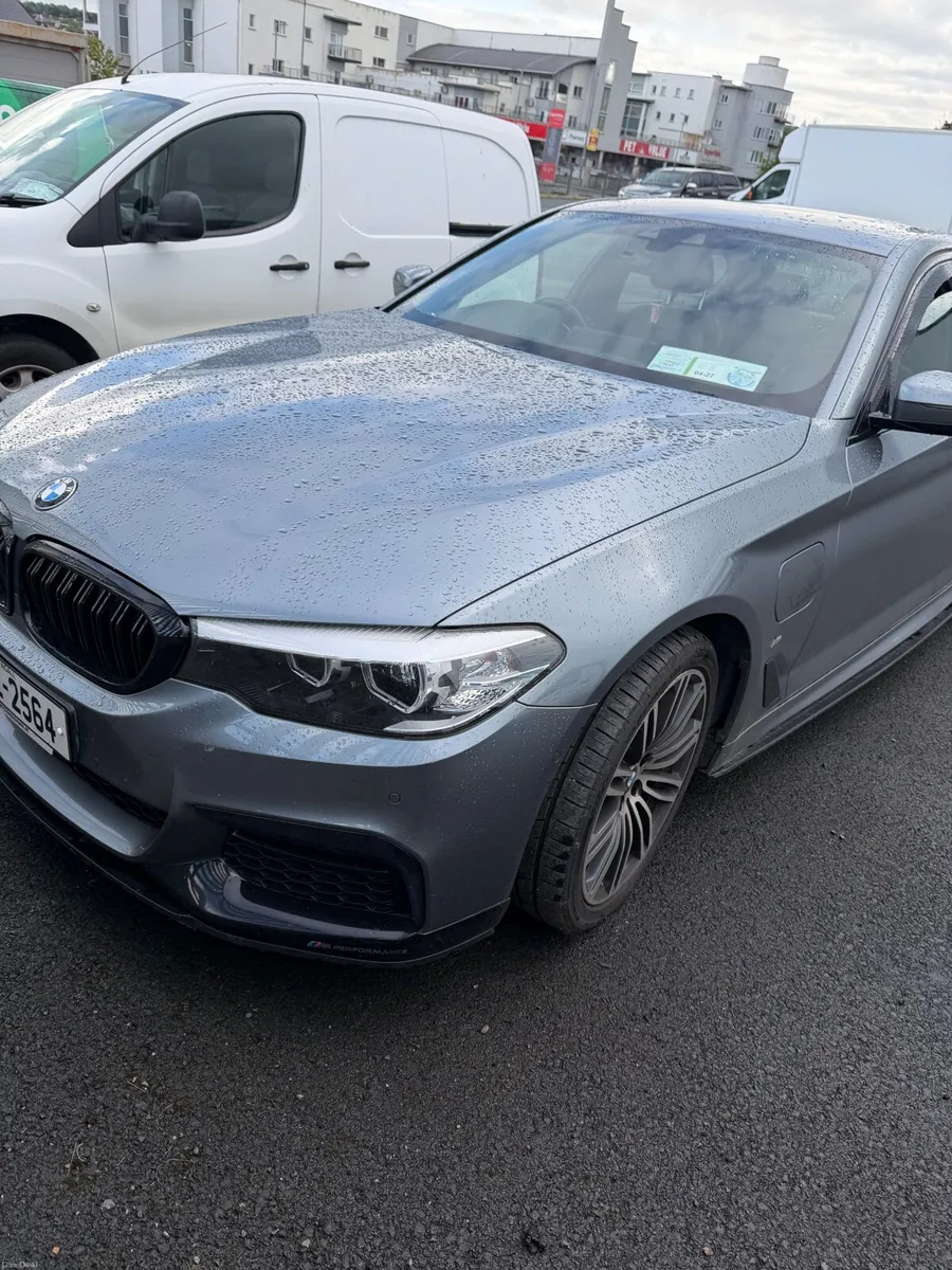 BMW 5-Series 2019 - Image 5
