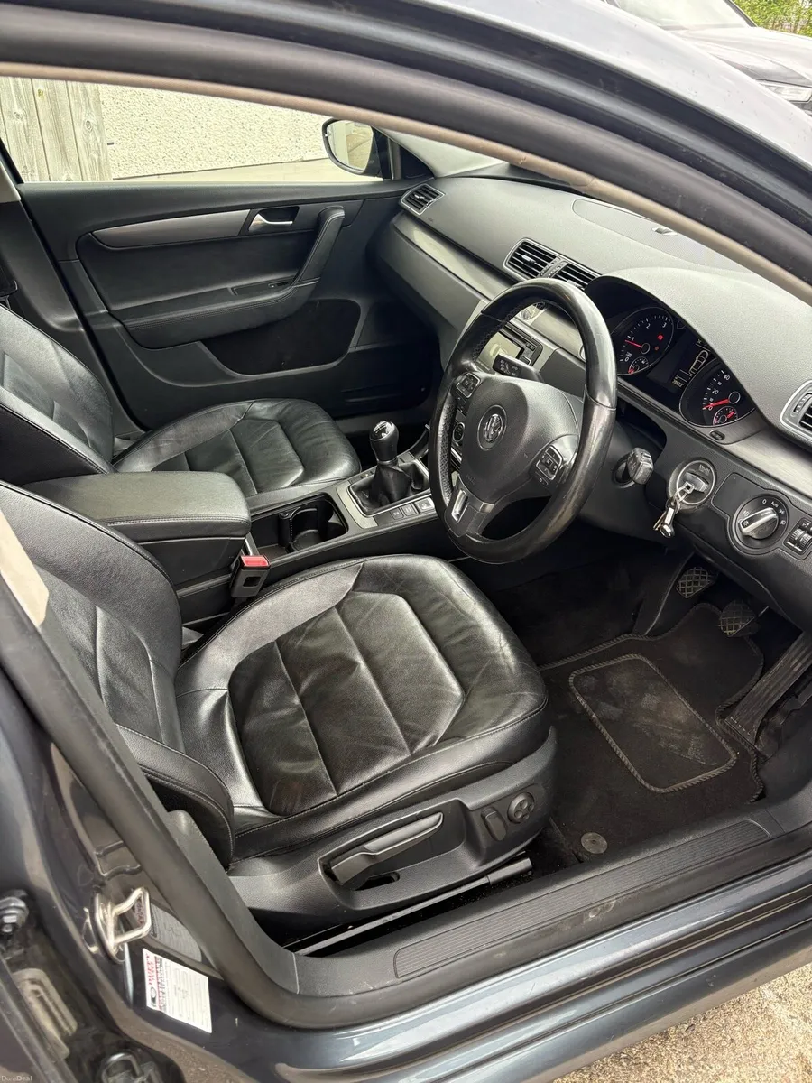 2014 b7 Passat - Image 5