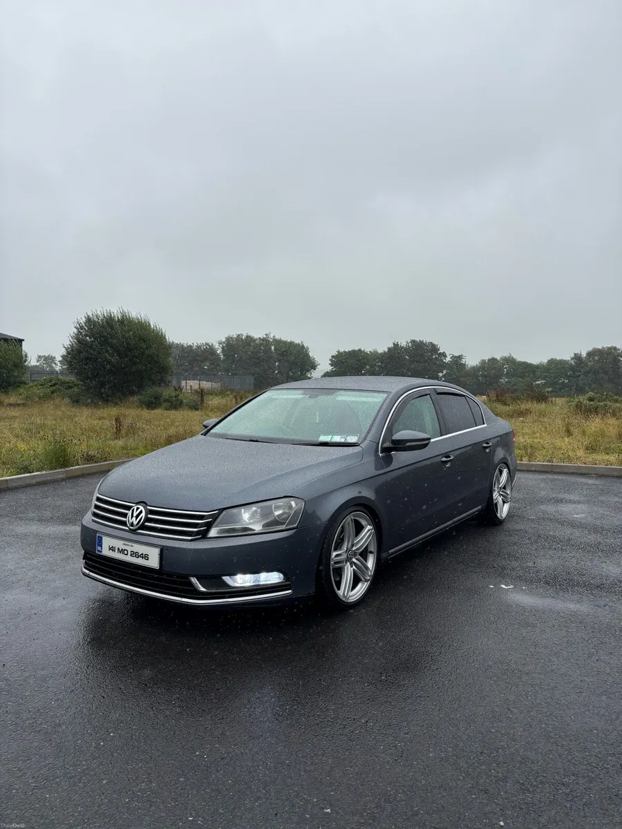 2014 b7 Passat - Image 1