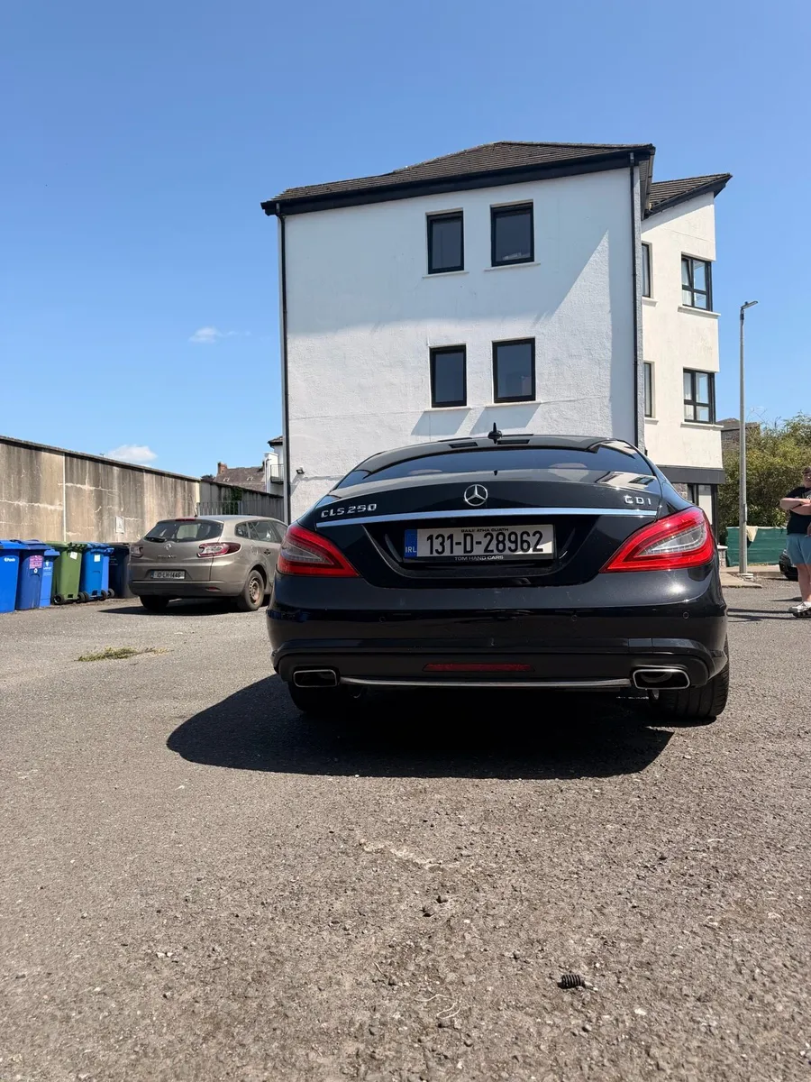 Mercedes Benz 250 BE SPORT CLS diesel - Image 5